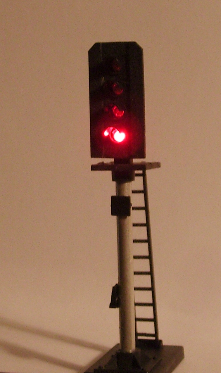 Southern railway and british railways multi lamp colour light signal